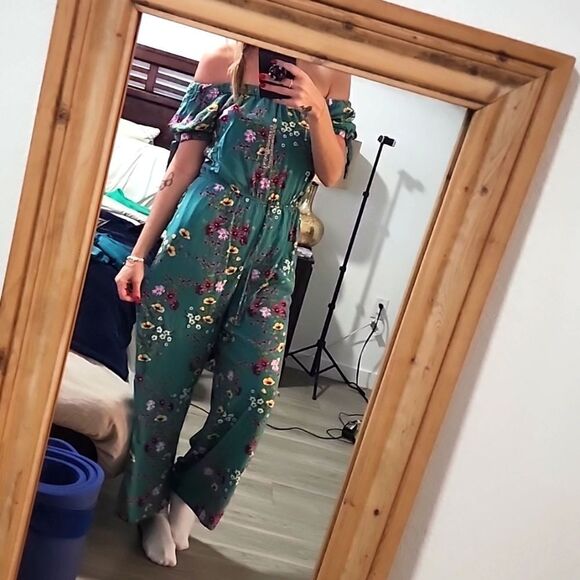 Floral Off Shoulder Jumpsuit - Picture 1 of 2